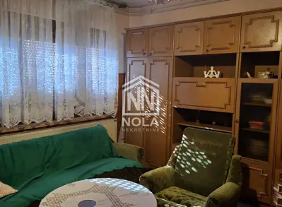 Kuća 300 m², Žarovnica - imanje uz potok i bunar - 16