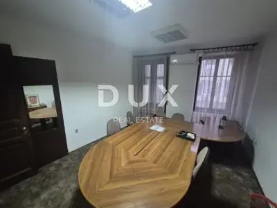 RIJEKA, CENTAR-Geschäftsraum 18 m² zur Miete - 3