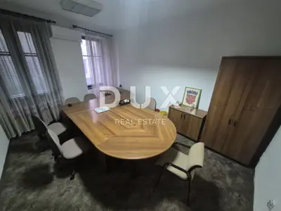 RIJEKA, CENTAR-Geschäftsraum 18 m² zur Miete - 2