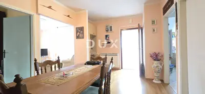 House 240 m², Labin - near the center and two apartments - 19
