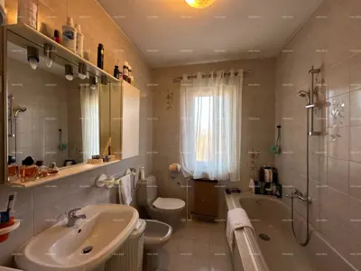 Kuća 92 m², Višnjan - Markovac, panoramski pogled na more - 19