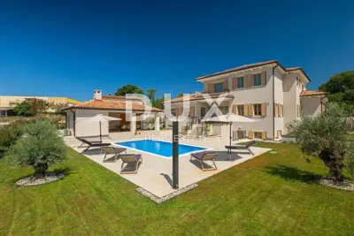 Villa 438 m², Rovinj - luxuriöse Familienvilla mit Pool - 4