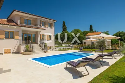 Villa 438 m², Rovinj - luxuriöse Familienvilla mit Pool - 3