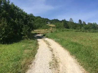 Land 2,286 m², Krapina Centar - building land and greenery - 6