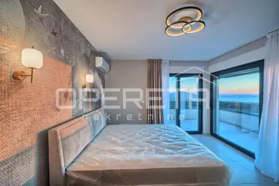 Villa 225 m², Primošten - ruhige Lage nahe dem Zentrum - 8