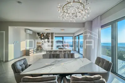 Villa 225 m², Primošten - ruhige Lage nahe dem Zentrum - 18