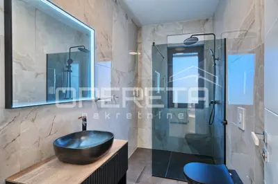 Villa 225 m², Primošten - ruhige Lage nahe dem Zentrum - 19
