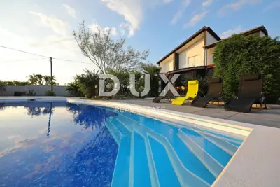 House for sale in Debeljak, 239,5 m²