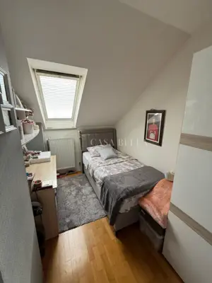 Stan 77 m², Donji grad - dvije spavaće sobe i lift - 9