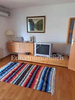 Semi-detached house 120 m², Malinska - 80 m from the sea - 17