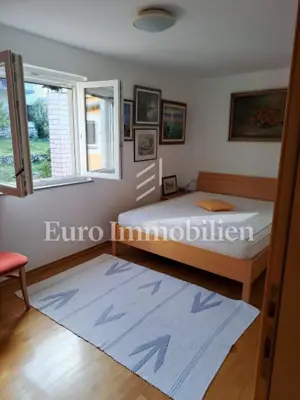 Semi-detached house 120 m², Malinska - 80 m from the sea - 18
