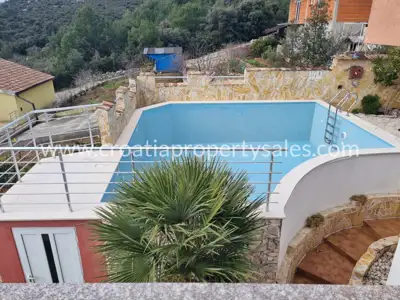 Kuća u Vinišću, Trogir - mirna lokacija blizu mora - 11