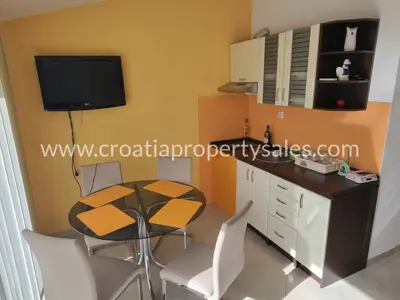 Kuća u Vinišću, Trogir - mirna lokacija blizu mora - 12