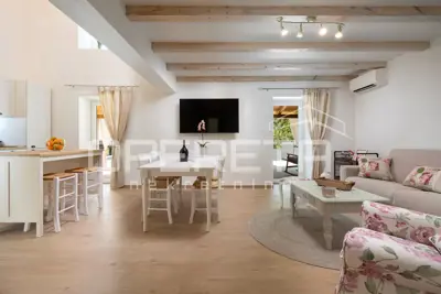 Villa 130 m², Selce - stone villa with heated pool - 11