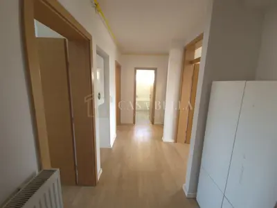Stan u Zaprešiću, južna orijentacija i puno dnevnog svjetla - 9