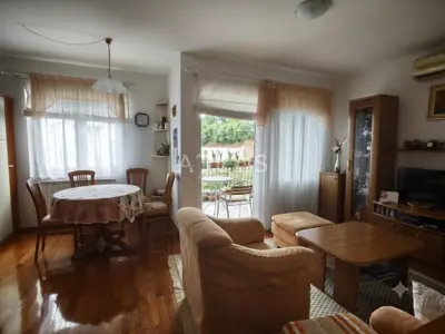 Stan 48 m², Ičići - garaža i parkirno mjesto - 2