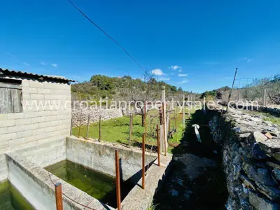 Kuća, Brač, 300 m², 420 000 € - 10