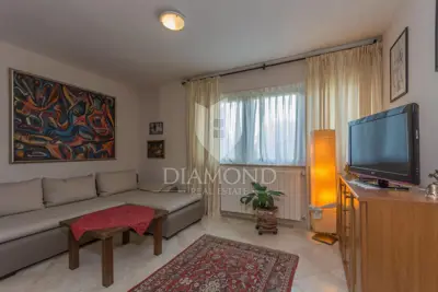Villa 350 m², Rakalj - pool, sauna and sea view - 13