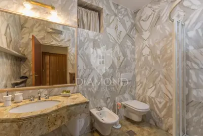 Villa 350 m², Rakalj - pool, sauna and sea view - 16
