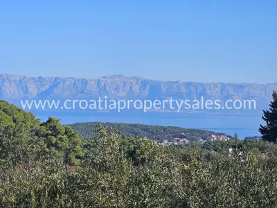 Grundstück, Hvar, 2 050 m², 280 000 €