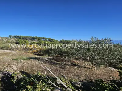 Grundstück, Hvar, 2 050 m², 280 000 € - 3