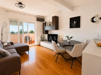 Wohnung 108 m², Rijeka Mlaka - erweitertes Zentrum und hohe Decken - 3