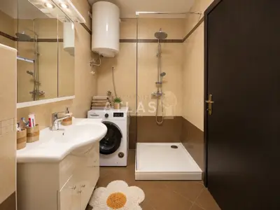 Wohnung 108 m², Rijeka Mlaka - erweitertes Zentrum und hohe Decken - 14