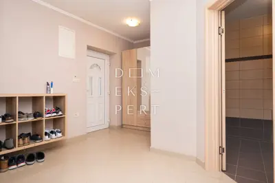 Belovar, Family house with three residential units, GBP 781 m², Belovar - 5
