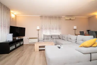 Belovar, Family house with three residential units, GBP 781 m², Belovar - 8