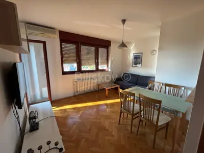 Trešnjevka, komforan stan 43 m² u zgradi na 6 katu, dizalo
