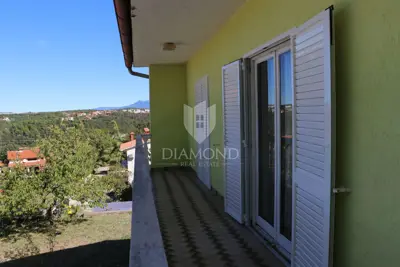 House near the center of Labin - 4
