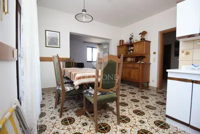 House near the center of Labin - 18