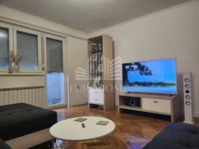 Kuća 200 m², Sesvete - dvojna kuća s dvije stambene jedinice - 7