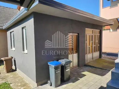 Kuća 200 m², Sesvete - dvojna kuća s dvije stambene jedinice - 19