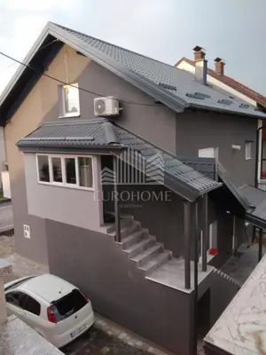 Kuća 200 m², Sesvete - dvojna kuća s dvije stambene jedinice - 18