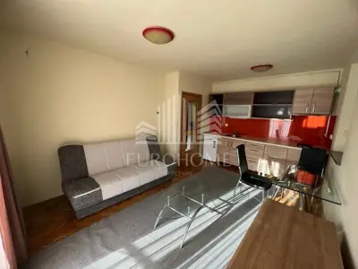 Apartment 40 m², Knežija, near public transport and the center - 7
