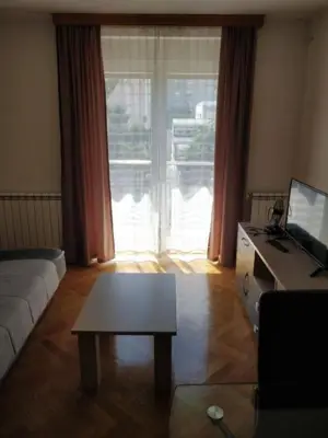 Apartment 40 m², Knežija, near public transport and the center - 5
