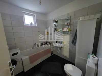 1-bedroom apartment, Crvene kuće, Zadar - garage space and parking - 5