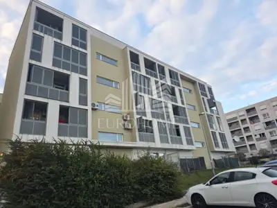 1-bedroom apartment, Crvene kuće, Zadar - garage space and parking - 2