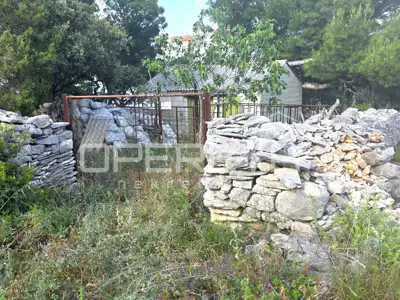 Građevinsko zemljište 400 m², Povlja na Braču, 200 m od mora - 21