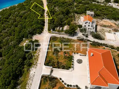 Građevinsko zemljište 400 m², Povlja na Braču, 200 m od mora - 5
