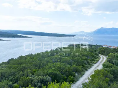 Građevinsko zemljište 400 m², Povlja na Braču, 200 m od mora - 18