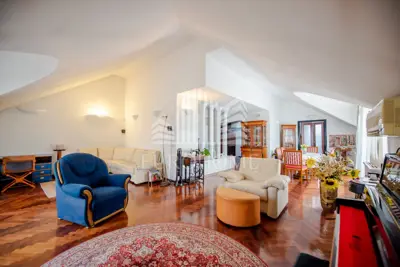 Wohnung 175 m², Maksimir - Gornji Bukovac, Maisonette - 1