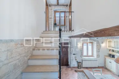 Poreč surroundings - Detached stone house with a large garden near the sea - 9