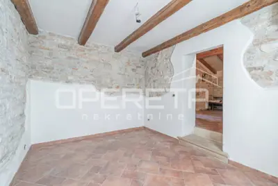 Poreč surroundings - Detached stone house with a large garden near the sea - 16