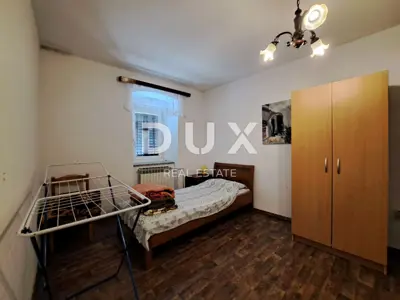 OPATIJA, OPRIĆ - Familienhaus mit drei Wohneinheiten auf einem Grundstück von 1.890 m² - 20