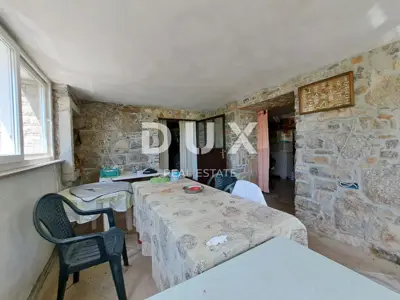 OPATIJA, OPRIĆ - Familienhaus mit drei Wohneinheiten auf einem Grundstück von 1.890 m² - 6