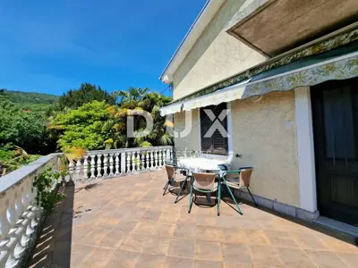 OPATIJA, OPRIĆ - Familienhaus mit drei Wohneinheiten auf einem Grundstück von 1.890 m² - 16