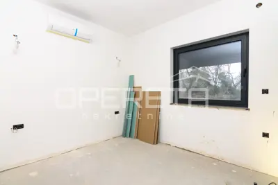 Apartment 95 m², Jelenovac - peaceful green surroundings - 10