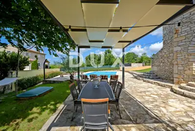 House 120 m², Sveti Lovreč - pool and sun deck - 9
